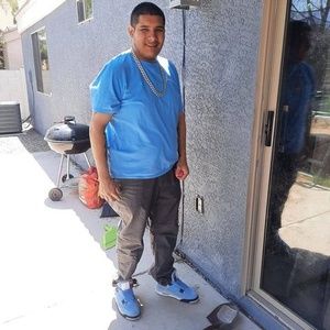 Meet your Posher, Luis